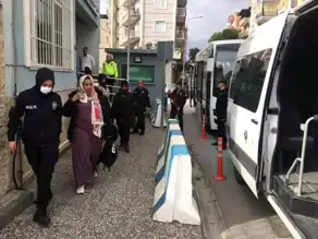 Aydın'da Düzensiz Göçmen Operasyonu: 32 Göçmen Yakalandı