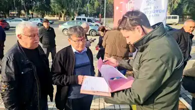 Aydın'da Zeytin Üreticilerine Bidon Desteği