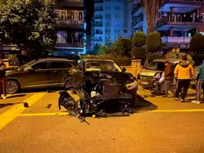 Aydın Efeler'de Zincirleme Kaza: Yaralanma Yok!