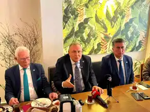 Karakaş'tan Gazetecilere Gün Kutlaması