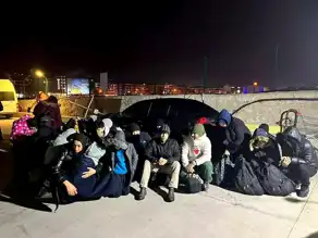 Kuşadası'nda 30 Kaçak Göçmen Yakalandı