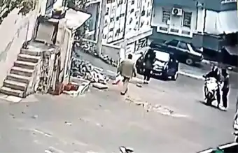 Kuşadası'nda Gündüz Soygun Girişimi