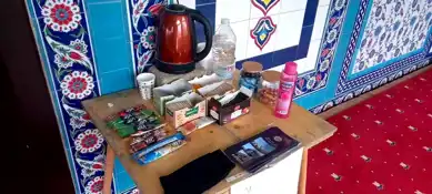 Buharkent İmamı'ndan Yolculara Sıcak İkram