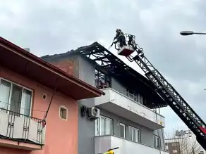 Nazilli'de Ev Yangını: Dumandan Etkilenen Var