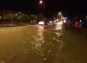 Şiddetli Yağışlar Nazilli'yi Vurdu
