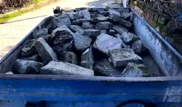 Kuyucak'ta Tarihi Taş Hırsızlığı! 2 Şüpheli Yakalandı