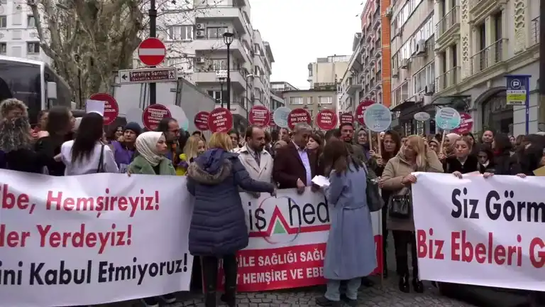 Aile Hekimliği Yönetmeliği'ne Ebe ve Hemşirelerden Tepki!