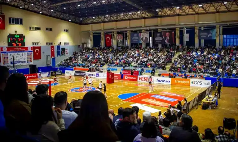 Aydın Büyükşehir Belediyespor, Eczacıbaşı'nı Bekliyor