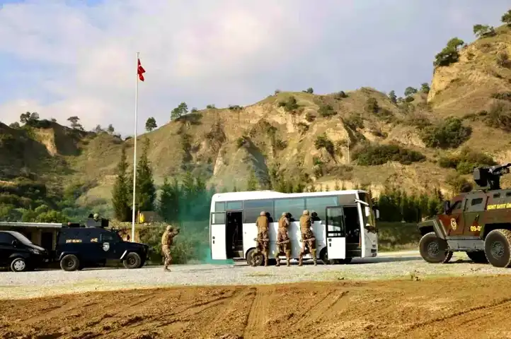 Aydın'da Gerçekçi Özel Harekat Tatbikatı