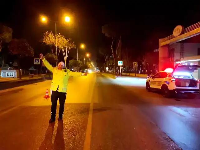 Aydın'da Trafik Operasyonu: Çok Sayıda Sürücüye Ceza