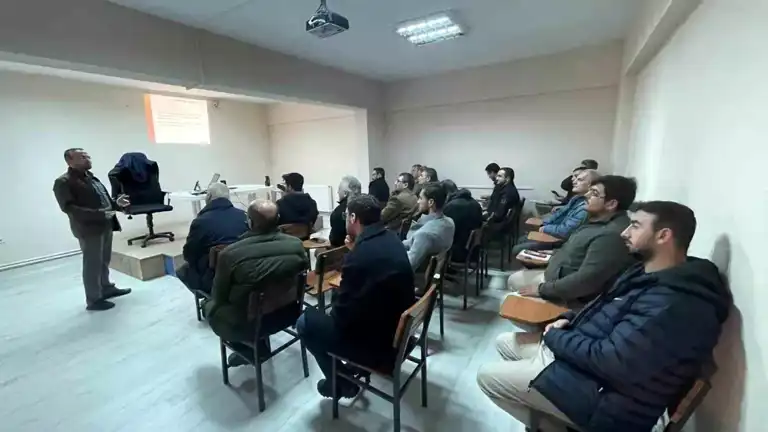 Din Görevlilerine Etkili Hutbe Sunumu Eğitimi