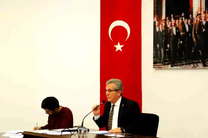 Belediye Başkanı Taşınmaz İhalelerini Açıkladı