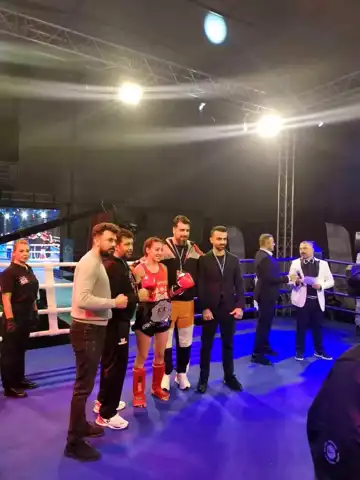 Muay Thai Süper Liginde Şampiyonluk