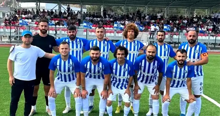 Sazlıspor Şampiyon! Süper Amatör Lig'e Yükseliyor