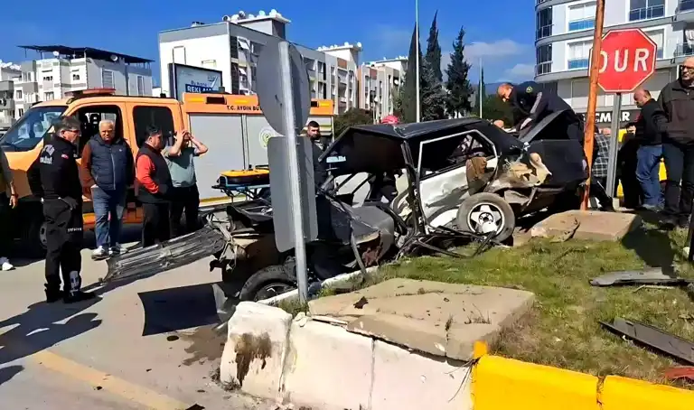 Söke'de Kazada 1 Ölü, 1 Yaralı