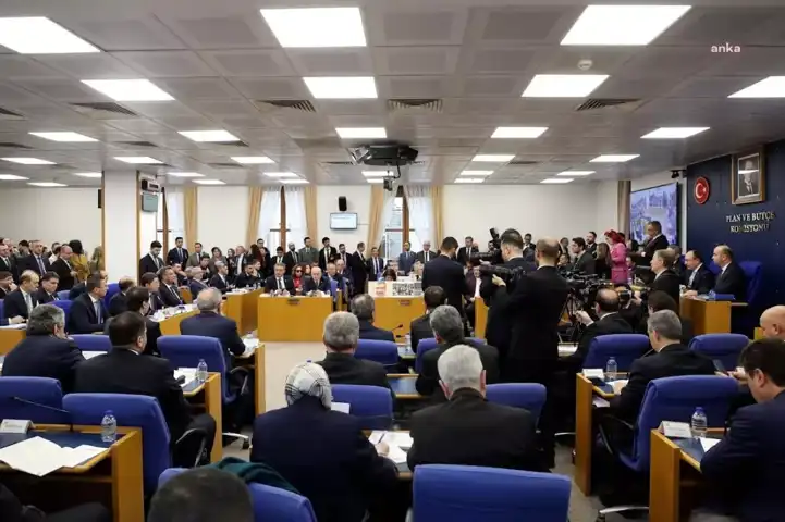 TBMM'de Bütçe Tartışmaları: Kayyumlar Anayasaya Aykırı