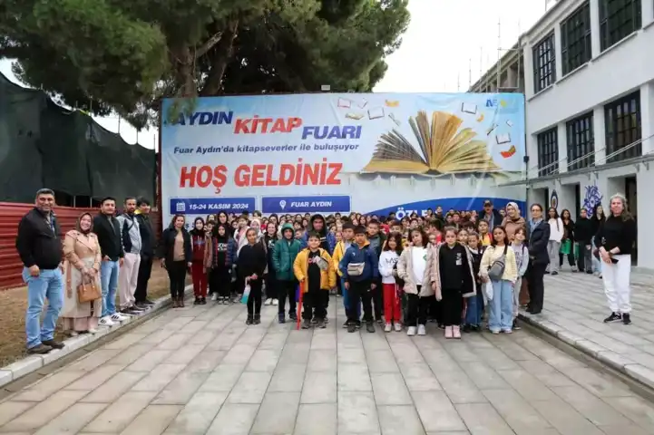 600 Kişi İlçeden Kitap Fuarı'nda